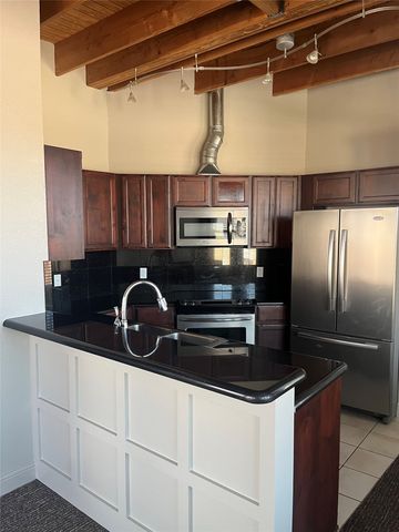 928 lipscomb Street 200, Fort Worth, TX 76104