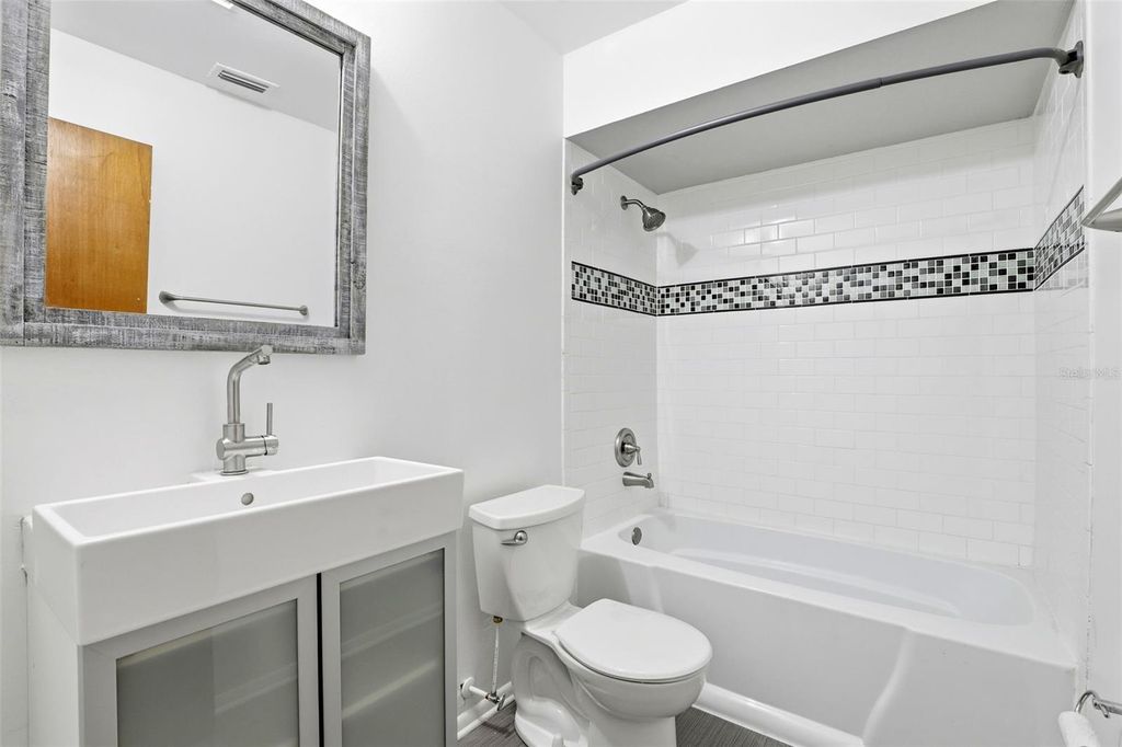 Image 23 of property listing at 3324 BALSAM DRIVE, Winter Park, FL 32792