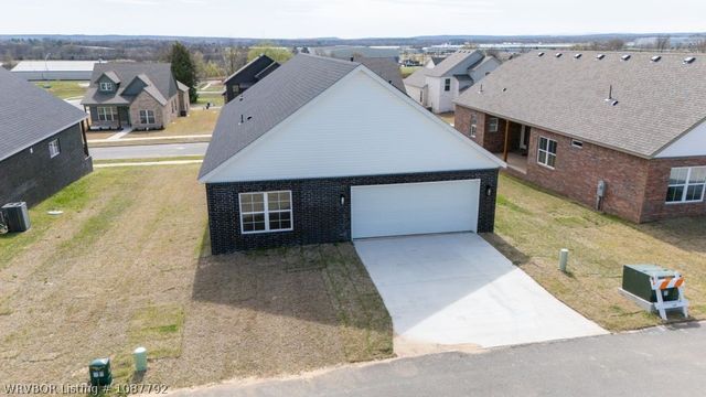 6804 Fir Street, Fort Smith, AR 72916