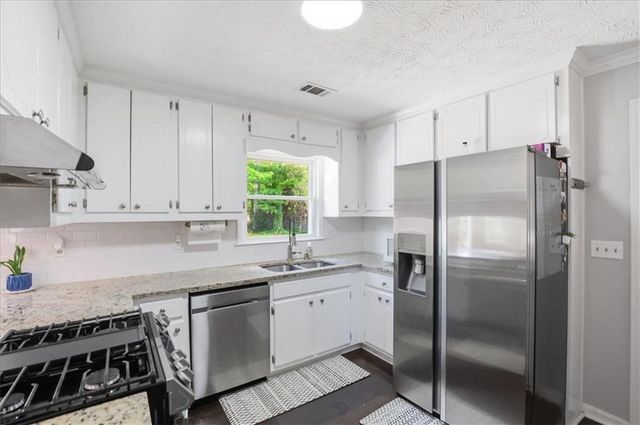4805 Brandon Acres Lane, Buford, GA 30519