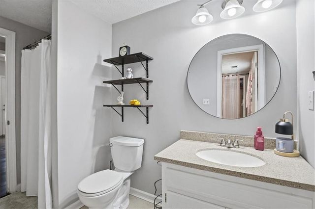 4805 Brandon Acres Lane, Buford, GA 30519