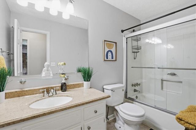 4805 Brandon Acres Lane, Buford, GA 30519