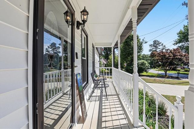 4805 Brandon Acres Lane, Buford, GA 30519