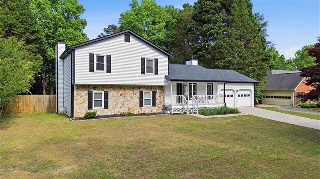 4805 Brandon Acres Lane, Buford, GA 30519