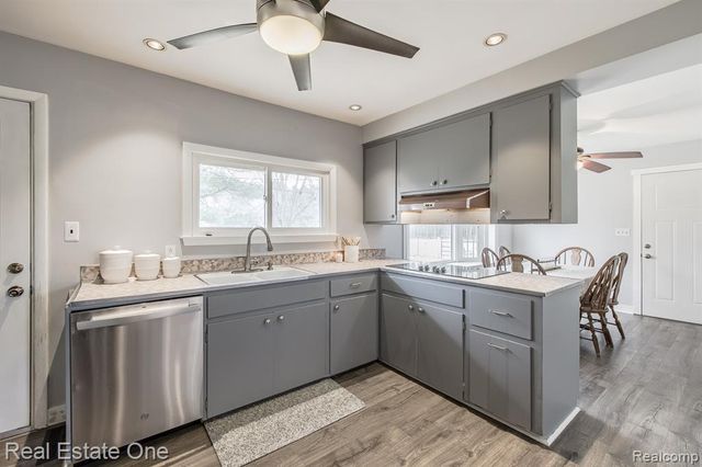 475 S Coats Road, Oxford, MI 48371