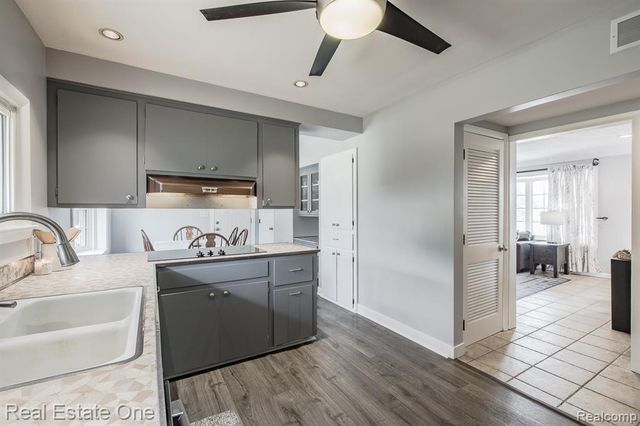 475 S Coats Road, Oxford, MI 48371