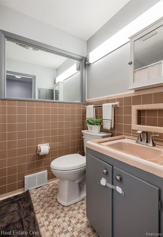 475 S Coats Road, Oxford, MI 48371