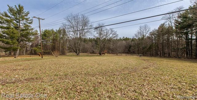 475 S Coats Road, Oxford, MI 48371