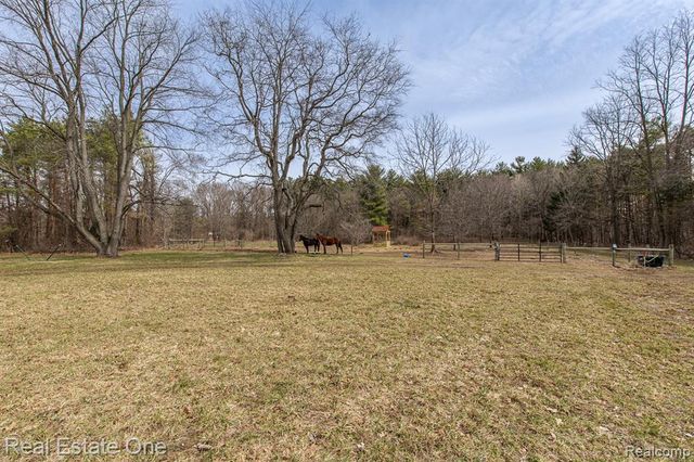 475 S Coats Road, Oxford, MI 48371