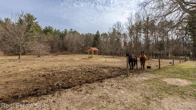 475 S Coats Road, Oxford, MI 48371