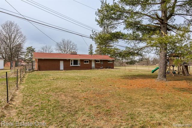 475 S Coats Road, Oxford, MI 48371