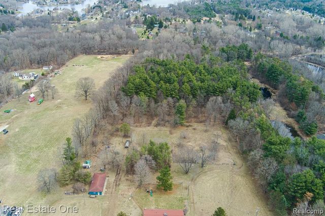 475 S Coats Road, Oxford, MI 48371