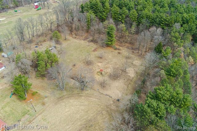 475 S Coats Road, Oxford, MI 48371