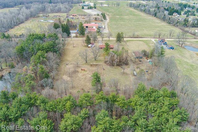475 S Coats Road, Oxford, MI 48371