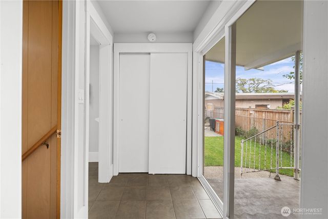 6243 S Warner Street, Tacoma, WA 98409