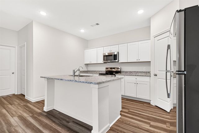 423 Dalloway Street, Conroe, TX 77316