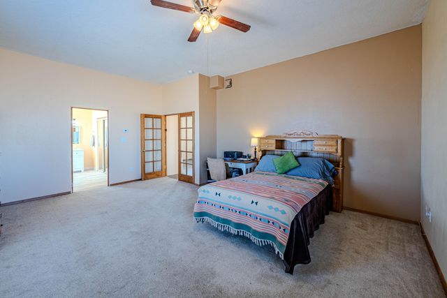 300 THOMPSON, Moriarty, NM 87035