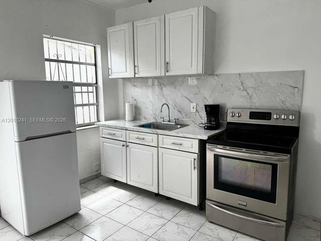 5629 SW 7th St, Miami, FL 33134