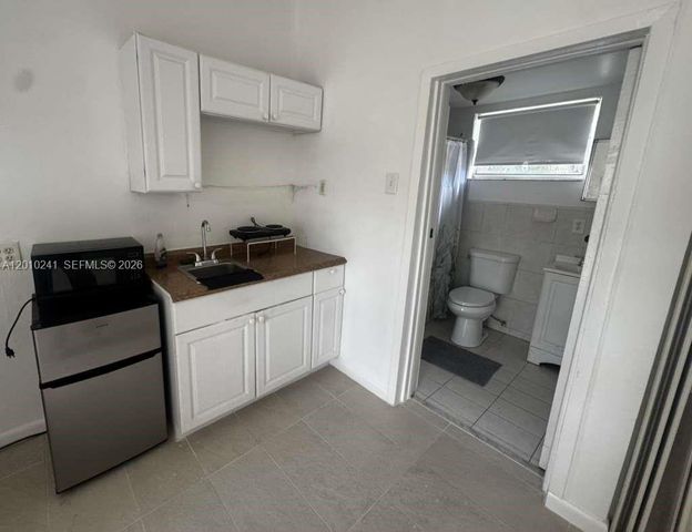 5629 SW 7th St, Miami, FL 33134