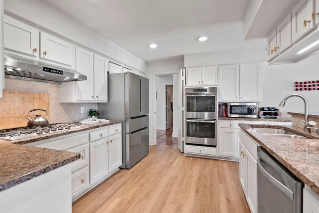 9671 Fallbrook Drive, Dallas, TX 75243