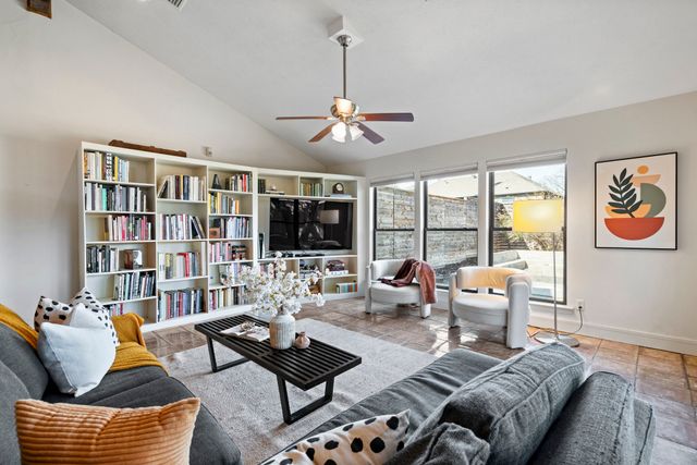 9671 Fallbrook Drive, Dallas, TX 75243