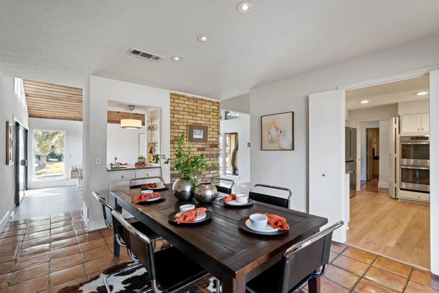 9671 Fallbrook Drive, Dallas, TX 75243