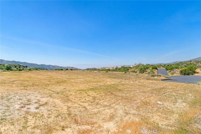 39525 Eastview, Yucaipa, CA 92399
