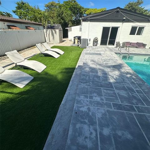 17650 NE 19th Avenue, North Miami Beach, FL 33162