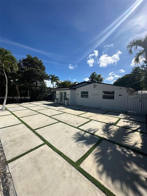 17650 NE 19th Avenue, North Miami Beach, FL 33162