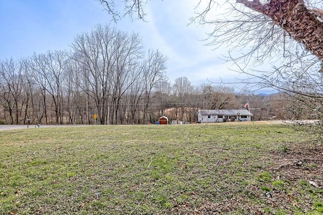 25 Grizzle Drive, Blairsville, GA 30512