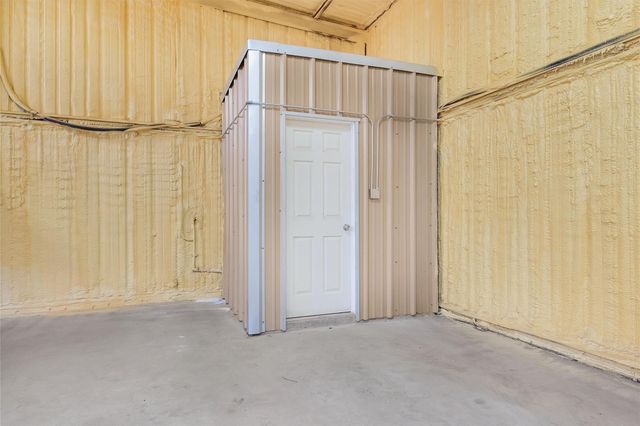 207 Aldine Mail Route Road, Houston, TX 77037