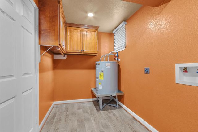 207 Aldine Mail Route Road, Houston, TX 77037
