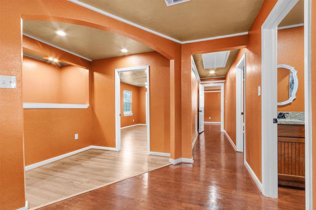 207 Aldine Mail Route Road, Houston, TX 77037