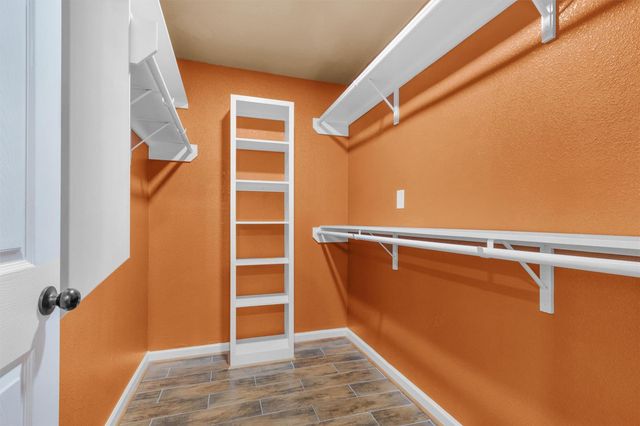 207 Aldine Mail Route Road, Houston, TX 77037