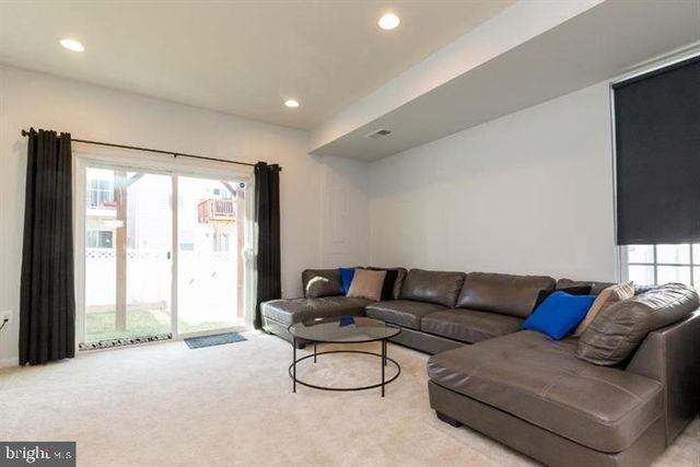 316 ROLLING VALLEY DR, Fredericksburg, VA 22405