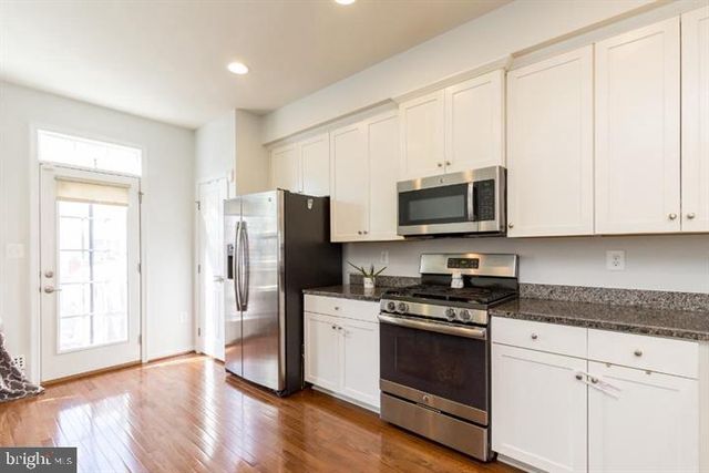 316 ROLLING VALLEY DR, Fredericksburg, VA 22405