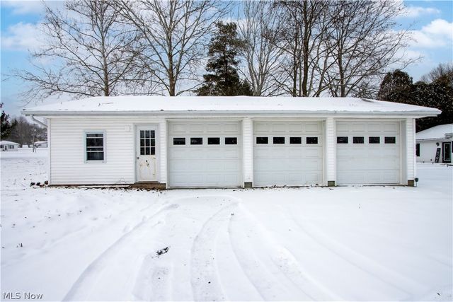 1320 Lake Drive, Ashland, OH 44805