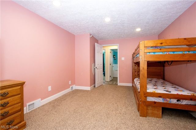 1320 Lake Drive, Ashland, OH 44805