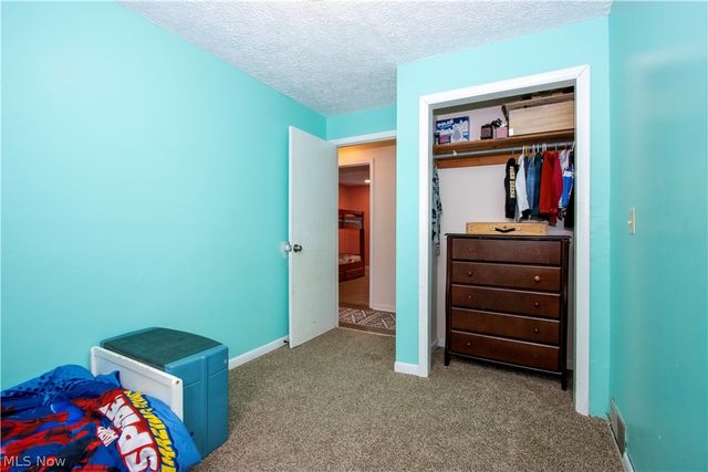 1320 Lake Drive, Ashland, OH 44805