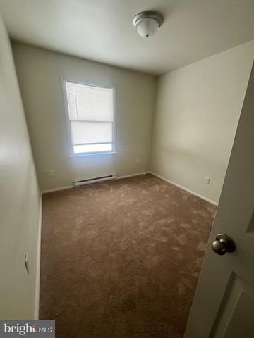 2368 WALNUT BOTTOM ROAD, Carlisle, PA 17015