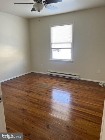 2368 WALNUT BOTTOM ROAD, Carlisle, PA 17015