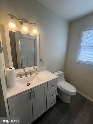 2368 WALNUT BOTTOM ROAD, Carlisle, PA 17015