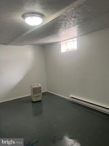 2368 WALNUT BOTTOM ROAD, Carlisle, PA 17015