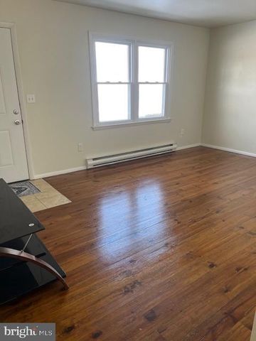 2368 WALNUT BOTTOM ROAD, Carlisle, PA 17015