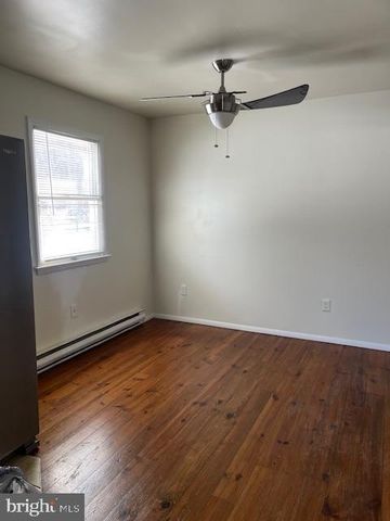 2368 WALNUT BOTTOM ROAD, Carlisle, PA 17015