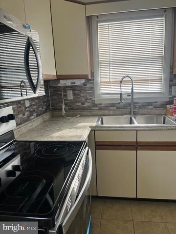 2368 WALNUT BOTTOM ROAD, Carlisle, PA 17015