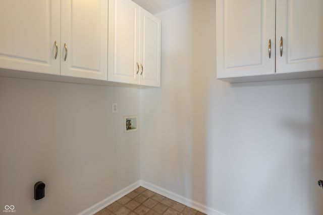 10384 Glenn Abbey Lane, Fishers, IN 46037