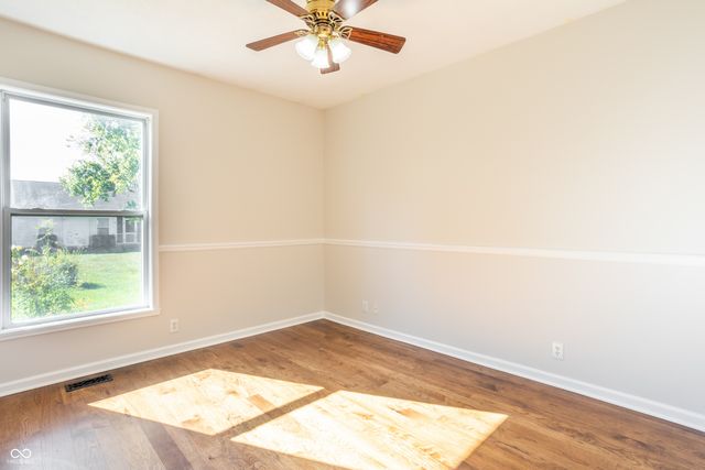 10384 Glenn Abbey Lane, Fishers, IN 46037