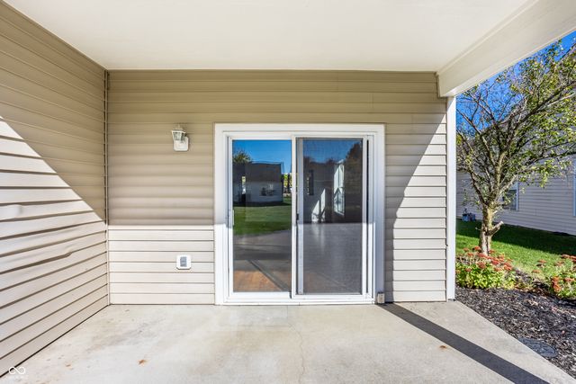 10384 Glenn Abbey Lane, Fishers, IN 46037