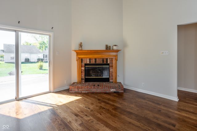 10384 Glenn Abbey Lane, Fishers, IN 46037